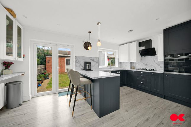 Windsor Road, Ilford IG1 3 bed terraced house for sale