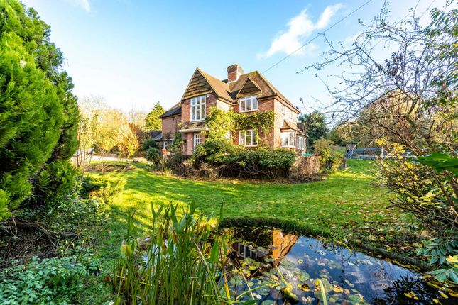 Bigfrith Lane, Cookham Dean... 4 bed detached house for sale