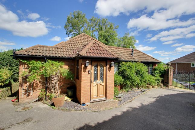 2 bedroom detached house for sale