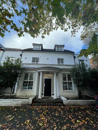 2 bed flat