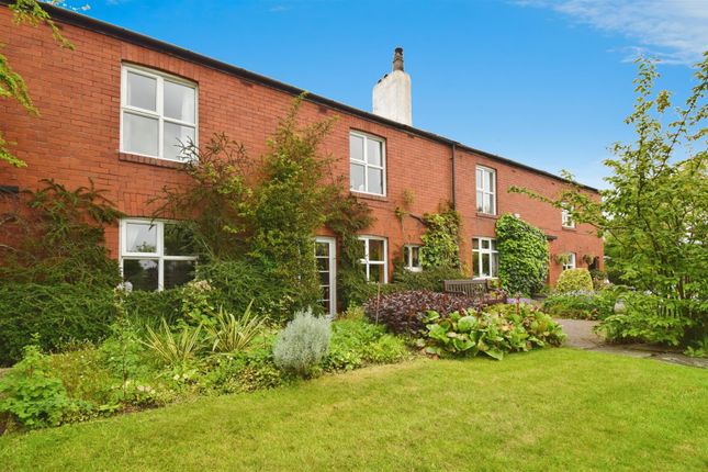 3 bed detached house
