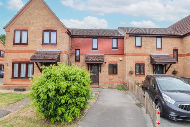 Drovers End, Fleet GU51 2 bed terraced house for sale