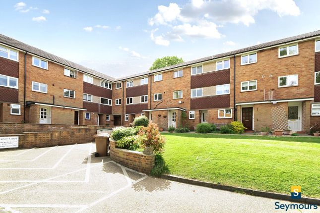 Merrow Court, Guildford GU1 2 bed terraced house for sale