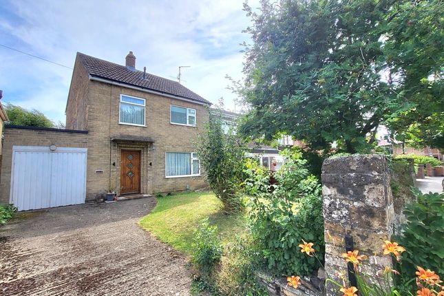2 bedroom detached house for sale
