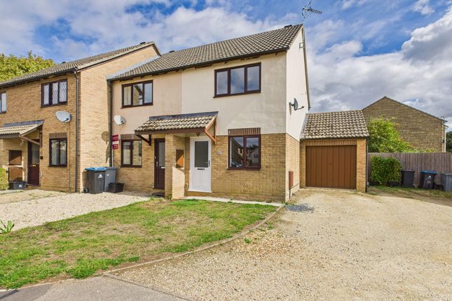 Witney OX28 2 bed end of terrace house for sale