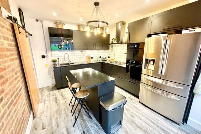 Grove Crescent, London NW9 3 bed semi