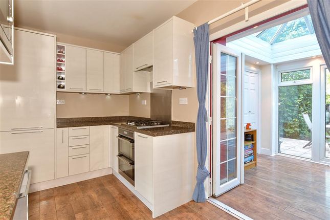 Woodstock Road, Strood, Rochester, Kent 2 bed semi