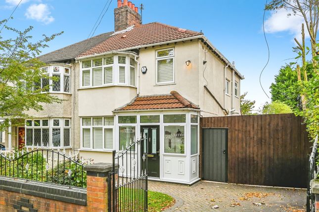 3 bedroom semi-detached house for sale