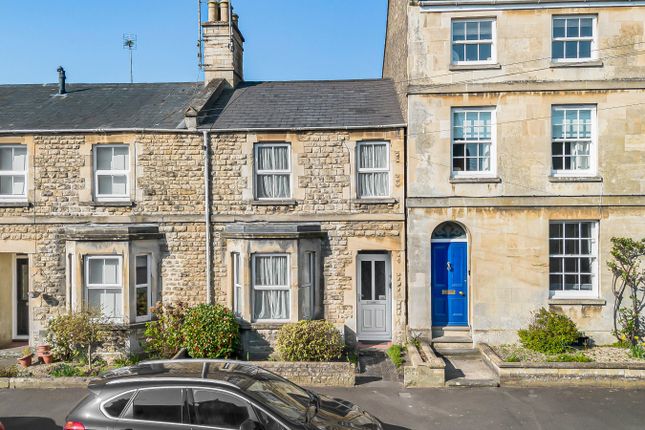 Victoria Road, Cirencester... 3 bed end of terrace house for sale