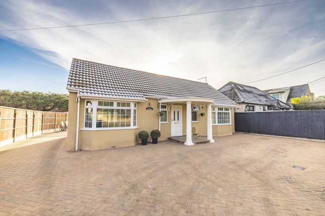 Church Road, Iver Heath SL0 2 bed bungalow for sale