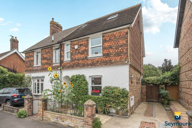 Eastwood Road, Guildford GU5 4 bed semi