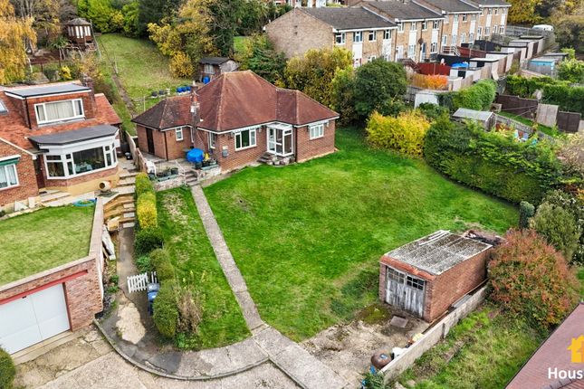 Springfield Close, Chesham, HP5 3 bed detached house for sale