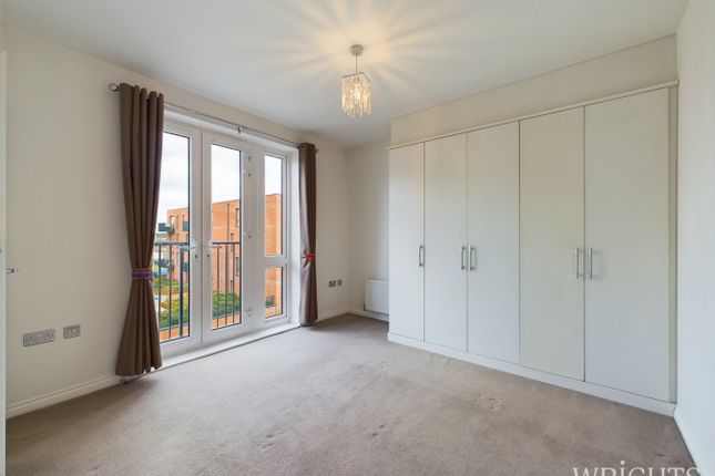 Salvisberg Court, WELWYN GARDEN CITY... 2 bed apartment for sale