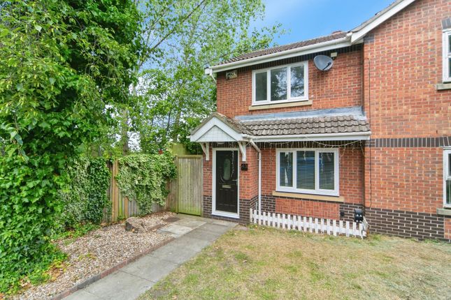 2 bedroom semi-detached house for sale