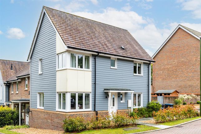 Funnell Drive, Haywards Heath 3 bed end of terrace house for sale