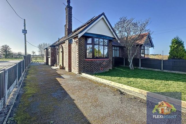 2 bedroom semi-detached bungalow for sale