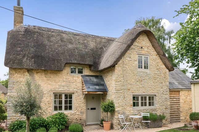 2 bedroom cottage for sale