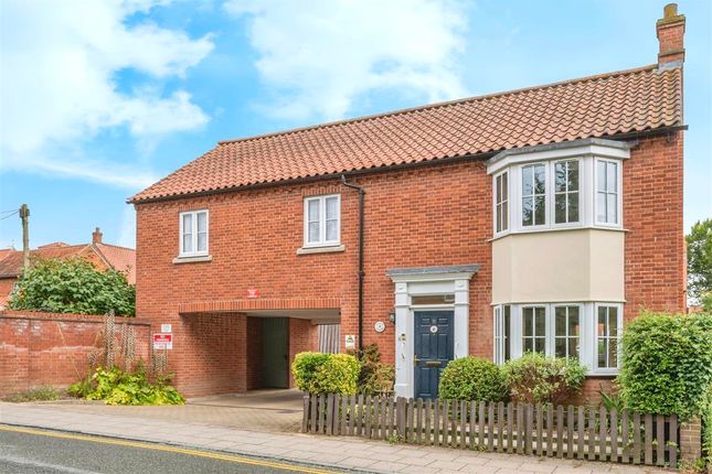 2 bed detached house
