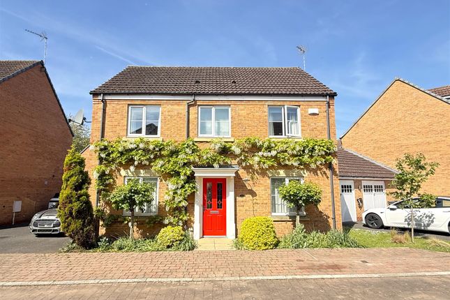 Swale Grove, Bingham 3 bed detached house for sale