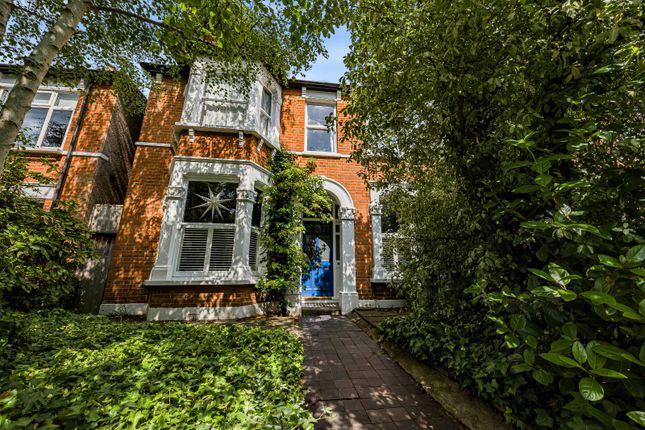 4 bedroom terraced house for sale
