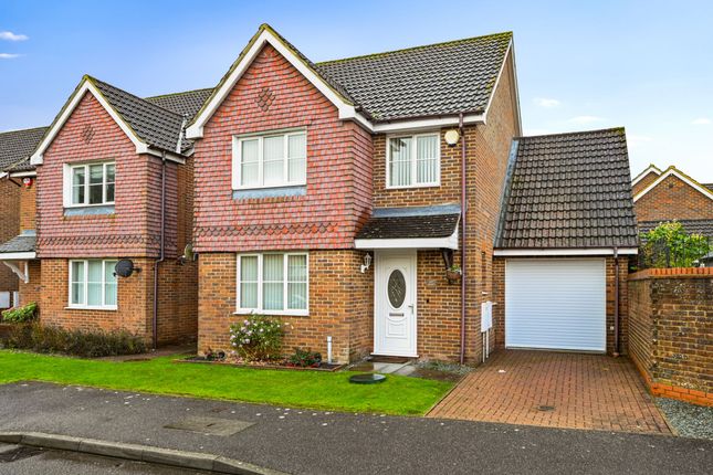Acorn Close, Ashford TN23 3 bed detached house for sale