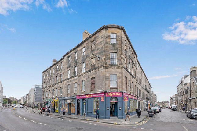 3 bedroom flat for sale