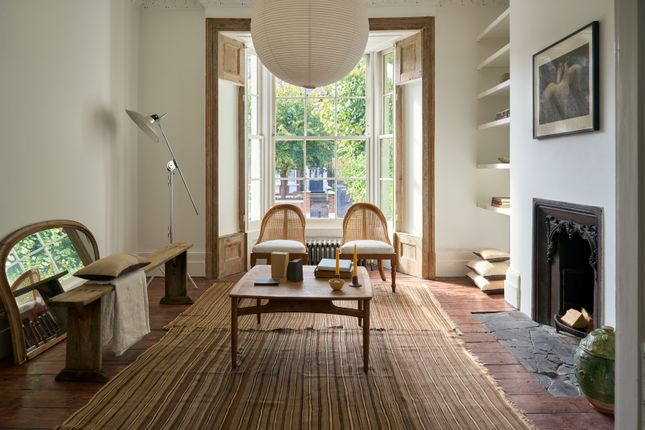 2 bedroom ground floor maisonette for sale