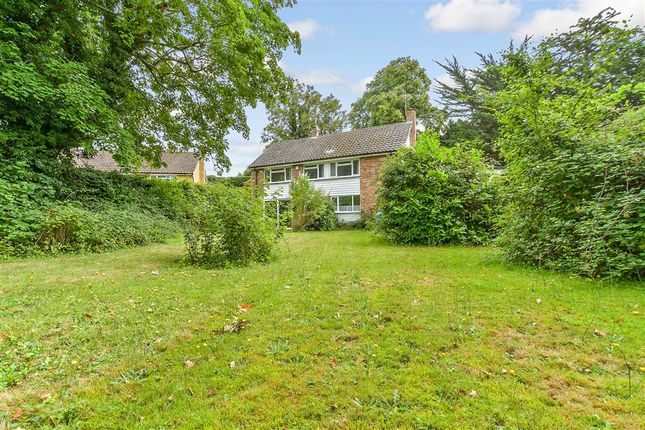 Hadlow Park, Tonbridge TN11 4 bed detached house for sale