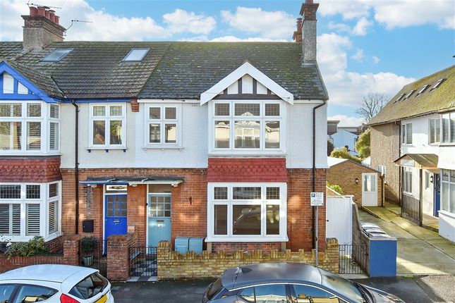 Stanhope Road, Deal, Kent 1 bed ground floor flat for sale