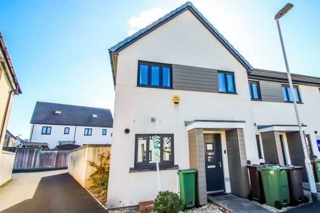 3 bedroom end of terrace house for sale