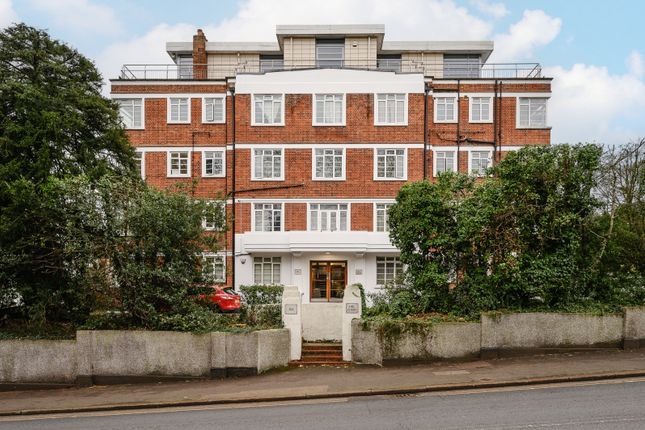 Wimbledon Hill Road, London SW19 2 bed apartment for sale