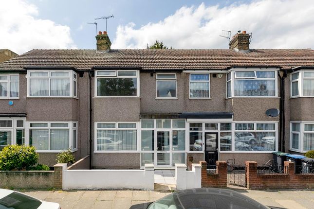 Clive Road, Enfield 3 bed terraced house for sale