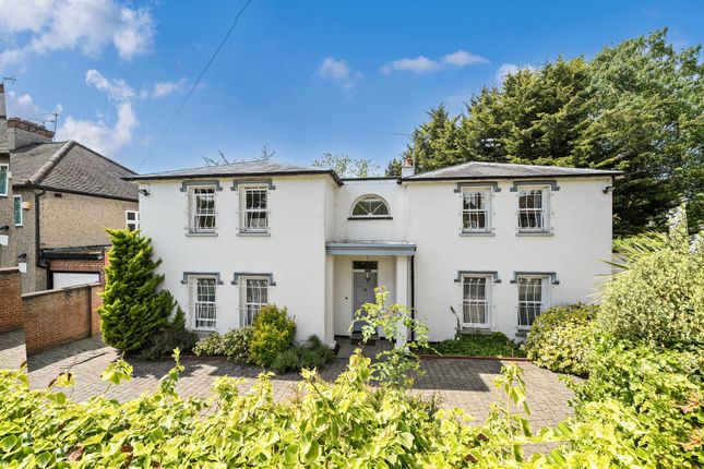 Woodhall Drive, Pinner, Middlesex 3 bed detached house for sale