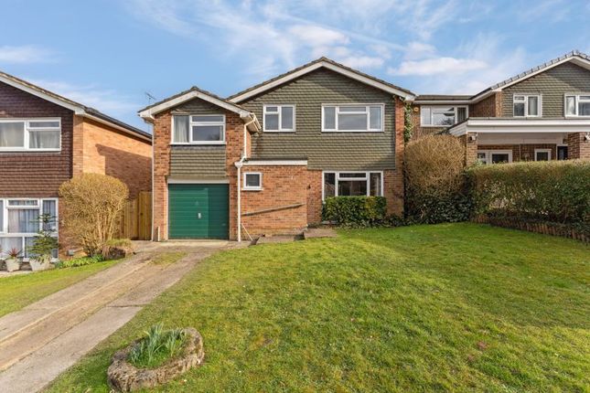 Warren Wood Drive, High Wycombe HP11 5 bed detached house for sale