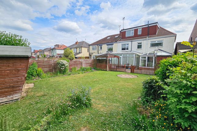 6 bedroom semi-detached house for sale