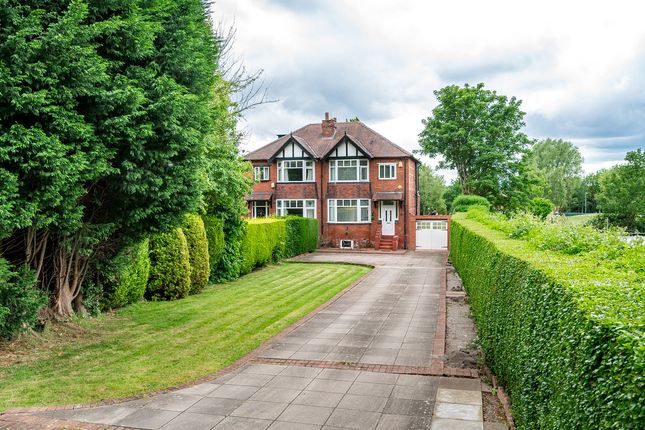 St. Lesmo Road, Stockport, SK3 3 bed semi
