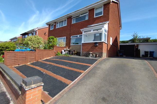 Peckforton View, Kidsgrove... 3 bed semi