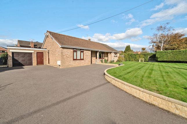 Moorend Lane, Slimbridge, GL2 4 bed bungalow for sale