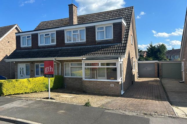Herne Rise, Ilminster, Somerset, TA19 3 bed semi