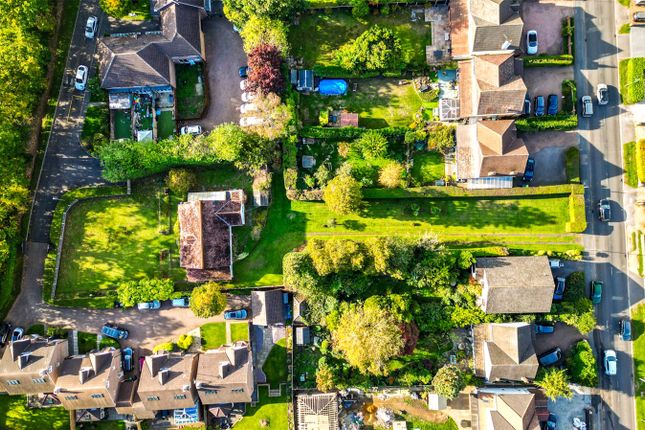 Coleford Bridge Road, Camberley GU16 4 bed bungalow for sale