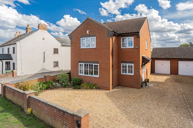High Street, Cranfield, MK43 4 bed detached house for sale