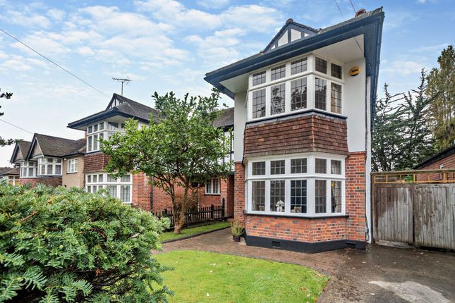Woodhall Drive, Pinner, HA5 3 bed semi