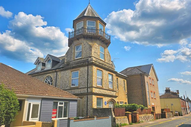 The Towers High Street, Gorleston 2 bed flat for sale