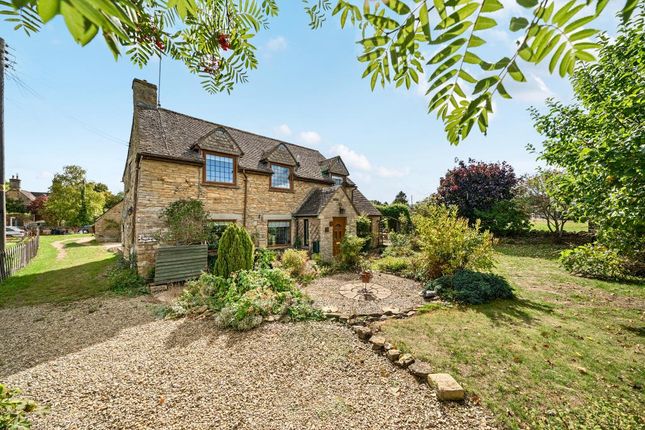 Long Compton,  Warwickshire,  CV36 3 bed cottage for sale