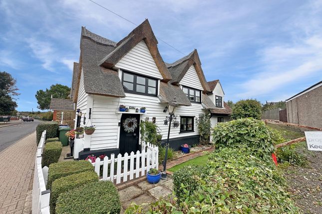 2 bedroom detached house for sale