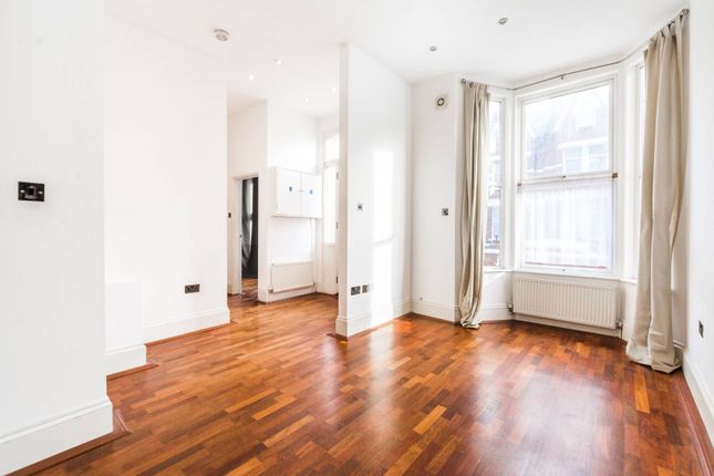 5 bed property