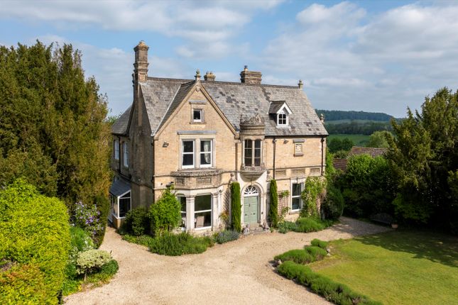 7 bed detached house