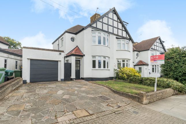 Hayes Wood Avenue, Hayes, Bromley, BR2 3 bed semi