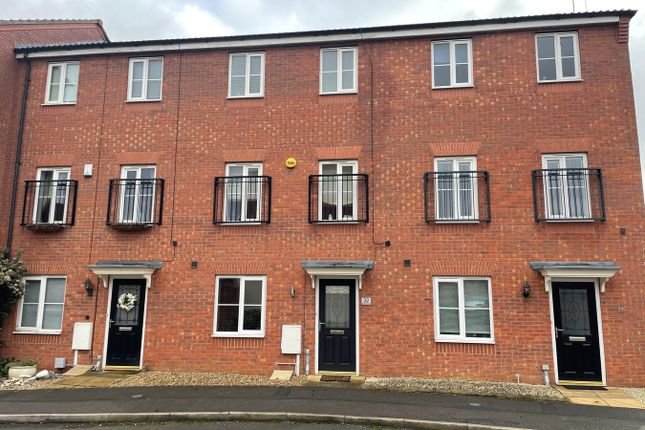 4 bedroom town house for sale