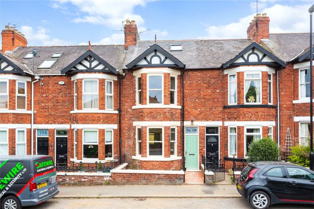 4 bed terraced house